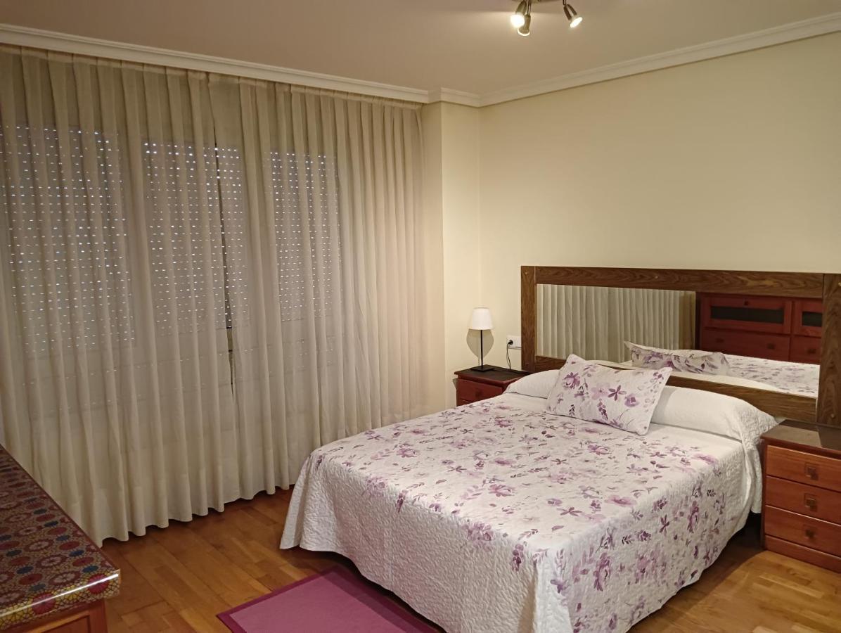 Apartamentos Chevere Granate Oviedo Exterior foto